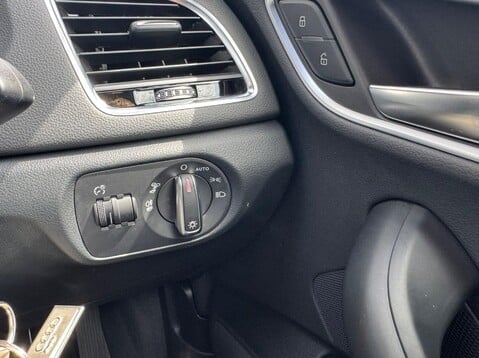 Audi Q3 TFSI S LINE 42