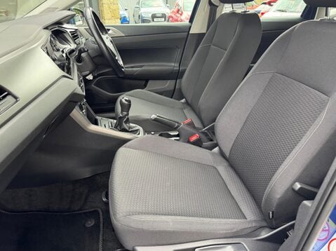 Volkswagen Polo SE EVO 13