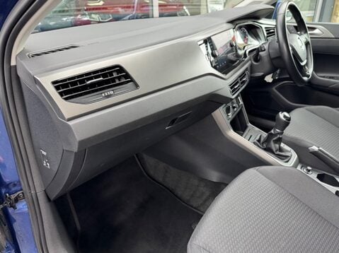 Volkswagen Polo SE EVO 15
