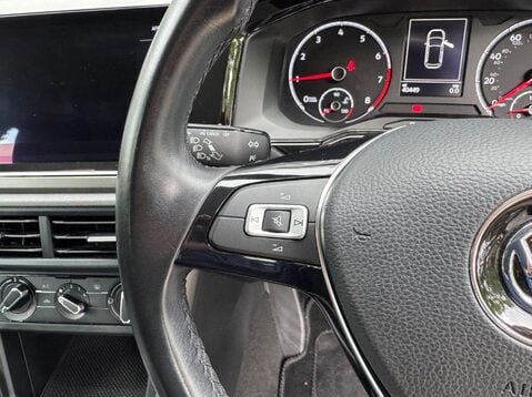 Volkswagen Polo SE EVO 32