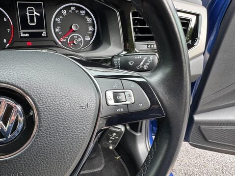 Volkswagen Polo SE EVO 33