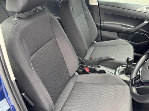 Volkswagen Polo SE EVO 43