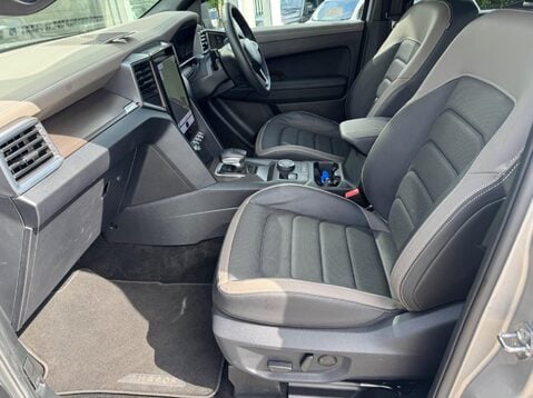 Volkswagen Amarok DC TDI STYLE 4MOTION 27