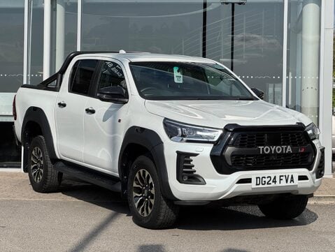 Toyota Hilux GR SPORT 4WD D-4D DCB
