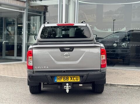 Nissan Navara DCI N-GUARD SHR DCB 8