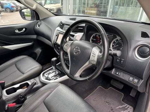 Nissan Navara DCI N-GUARD SHR DCB 27