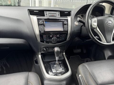 Nissan Navara DCI N-GUARD SHR DCB 29
