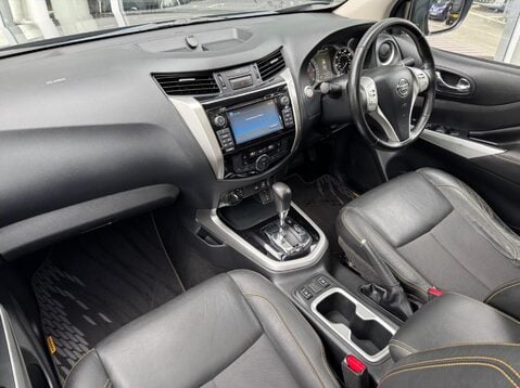 Nissan Navara DCI N-GUARD SHR DCB 32
