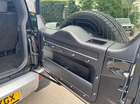Land Rover Defender HARD TOP HSE 18