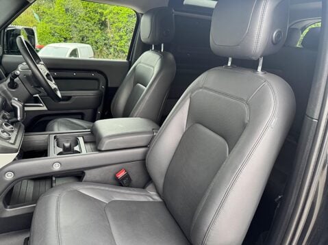 Land Rover Defender HARD TOP HSE 25