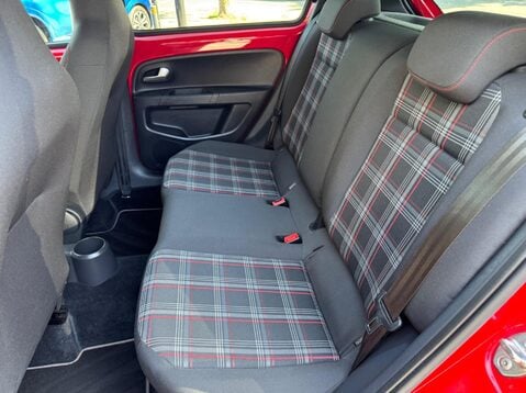 Volkswagen Up UP GTI 43