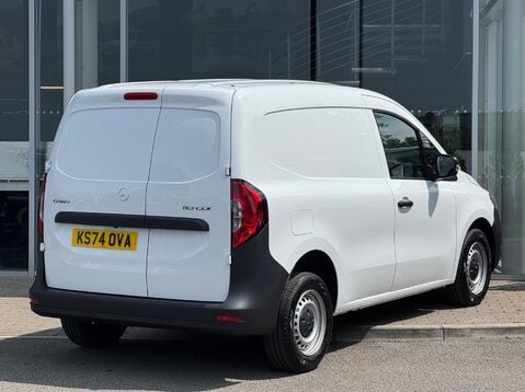 Mercedes-Benz Citan 110 BASE L1 9