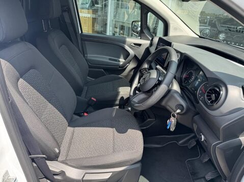 Mercedes-Benz Citan 110 BASE L1 17