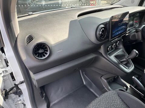 Mercedes-Benz Citan 110 BASE L1 23