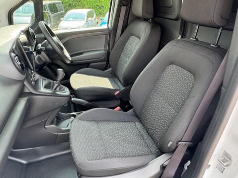 Mercedes-Benz Citan 110 BASE L1 25