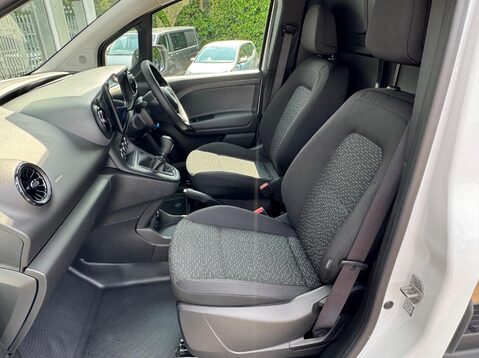 Mercedes-Benz Citan 110 BASE L1 26