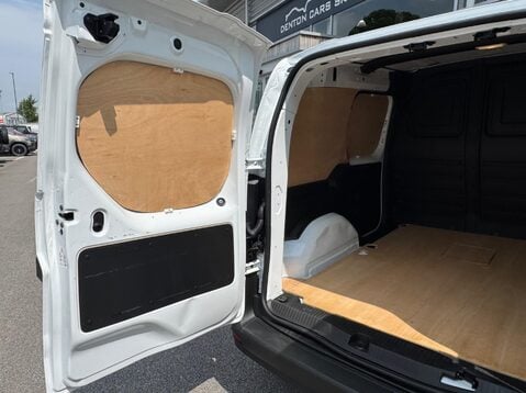 Mercedes-Benz Citan 110 BASE L1 30
