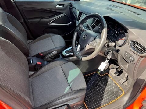 Vauxhall Crossland ELITE NAV 12