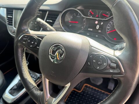Vauxhall Crossland ELITE NAV 20