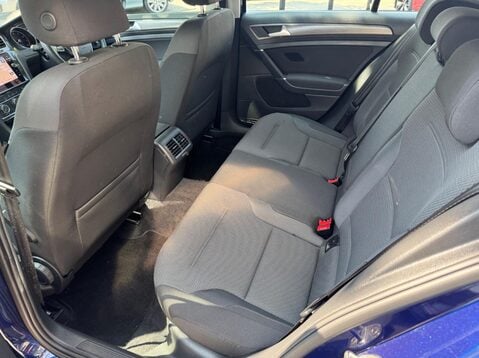 Volkswagen Golf SE NAVIGATION TSI BLUEMOTION TECHNOLOGY DSG 41