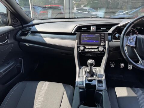 Honda Civic VTEC SPORT 29