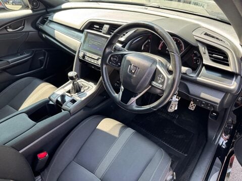 Honda Civic VTEC SPORT 35