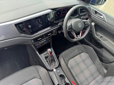 Volkswagen Polo GTI TSI DSG 20