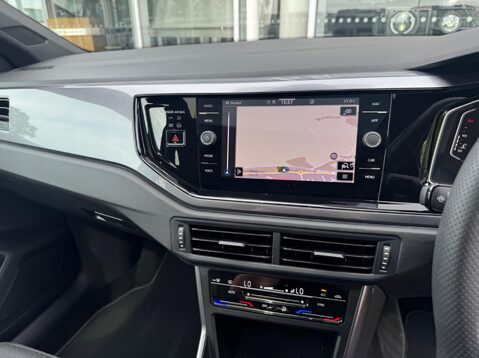 Volkswagen Polo GTI TSI DSG 31