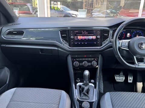 Volkswagen T-Roc R-LINE TSI 4MOTION DSG 14