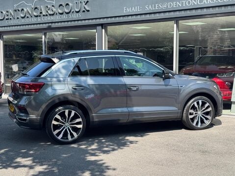 Volkswagen T-Roc R-LINE TSI 4MOTION DSG 9
