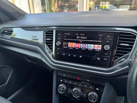 Volkswagen T-Roc R-LINE TSI 4MOTION DSG 16