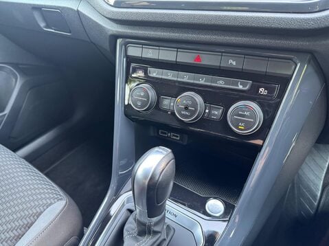 Volkswagen T-Roc R-LINE TSI 4MOTION DSG 19