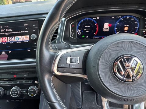 Volkswagen T-Roc R-LINE TSI 4MOTION DSG 24