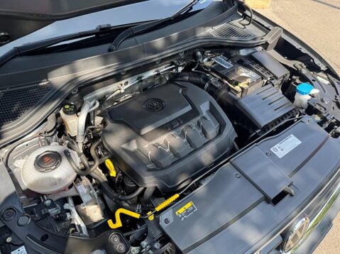 Volkswagen T-Roc R-LINE TSI 4MOTION DSG 40