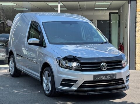 Volkswagen Caddy C20 TDI TRENDLINE 1