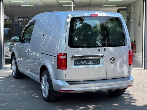 Volkswagen Caddy C20 TDI TRENDLINE 6