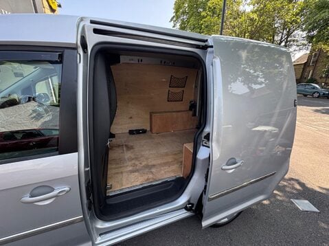 Volkswagen Caddy C20 TDI TRENDLINE 13