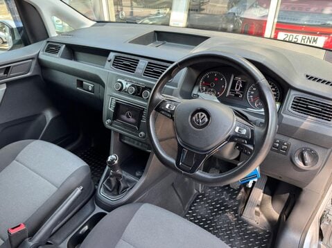Volkswagen Caddy C20 TDI TRENDLINE 16