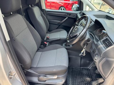 Volkswagen Caddy C20 TDI TRENDLINE 19