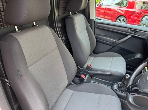 Volkswagen Caddy C20 TDI TRENDLINE 21