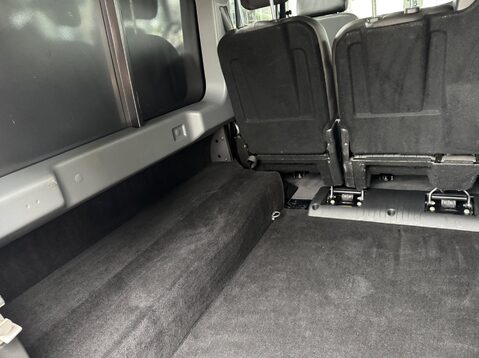 Land Rover Defender TD XS UTILITY WAGON 18