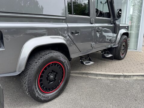 Land Rover Defender TD XS UTILITY WAGON 13