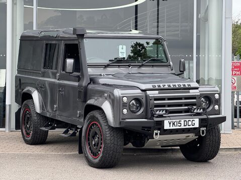 Land Rover Defender TD XS UTILITY WAGON 1