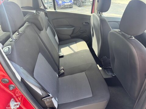 Dacia Sandero AMBIANCE 27