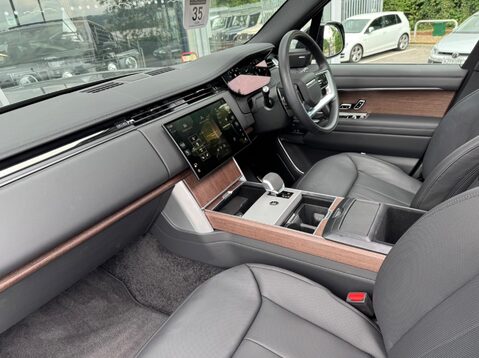 Land Rover Range Rover SE 25