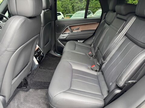 Land Rover Range Rover SE 47