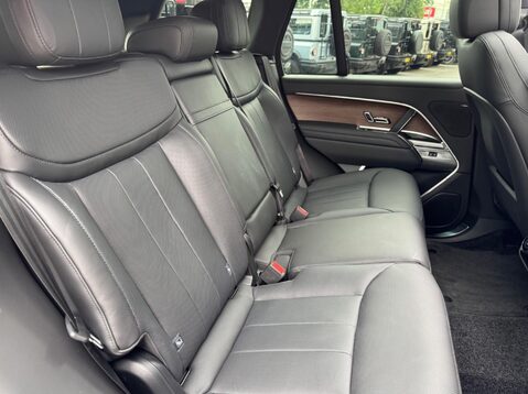 Land Rover Range Rover SE 53