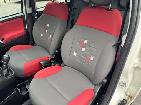 Fiat Panda LOUNGE 16