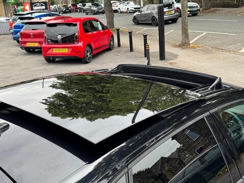 Volkswagen Polo GTI PLUS TSI DSG 10