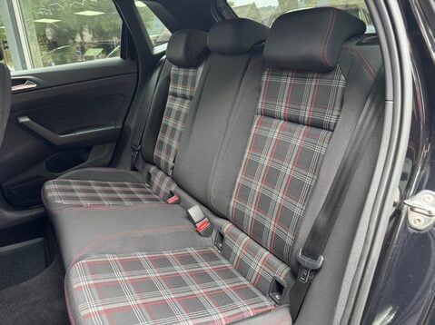 Volkswagen Polo GTI PLUS TSI DSG 40